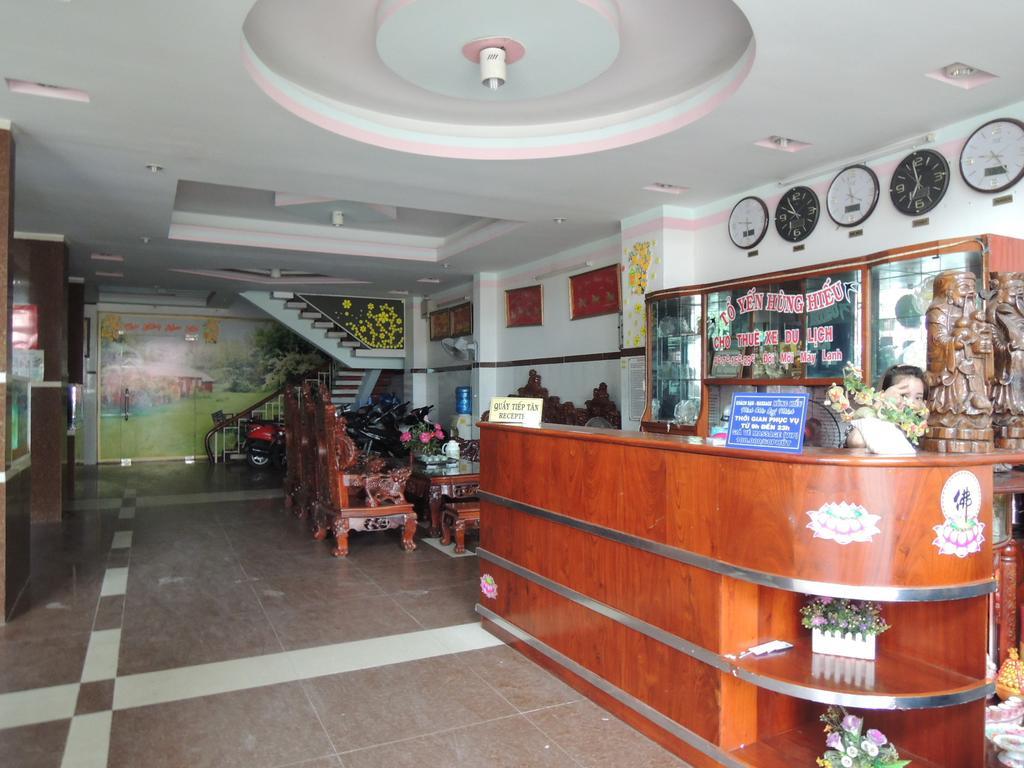 Hung Hieu Hotel My Tho Bagian luar foto